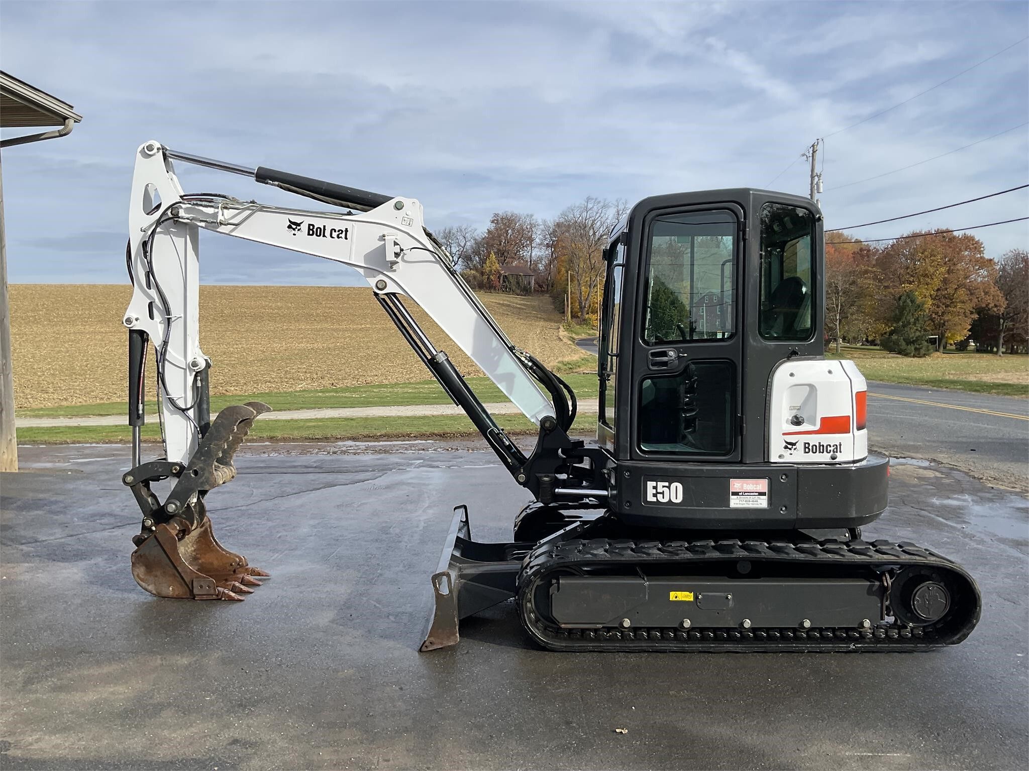 Bobcat E50 photo 3
